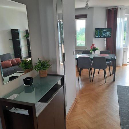 Ferienwohnung Sloneczny Apartament Bluszczanska Warschau Exterior foto