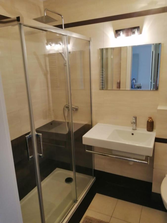 Ferienwohnung Sloneczny Apartament Bluszczanska Warschau Exterior foto